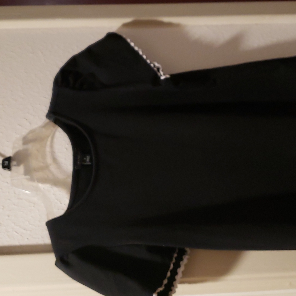 Ann Taylor cuff sleeve shirt